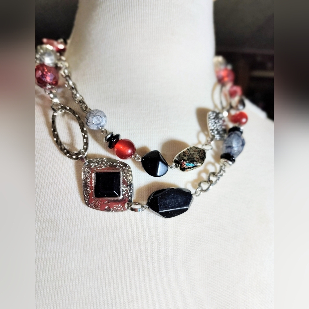 Long Multi-Color Beaded Necklace (Shown Doubled) Nwot